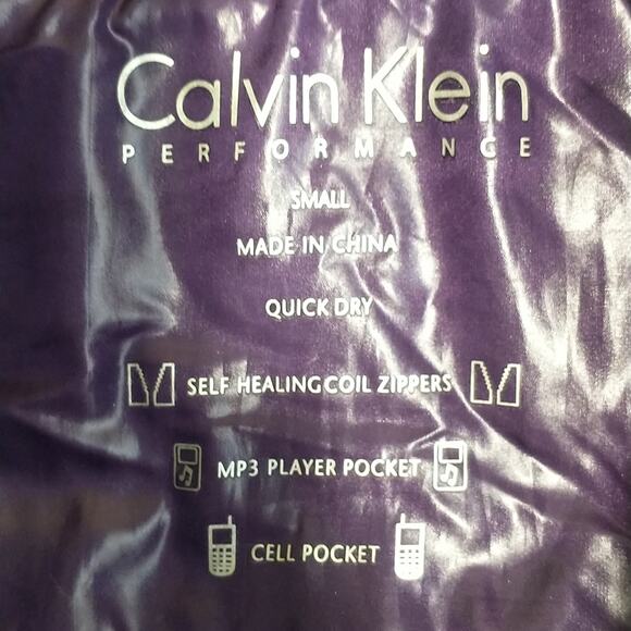 Calvin Klein Performance Quilted Puffer Vest Wmn's Sz S Purple Full Zip Pockets - Picture 2 of 12
